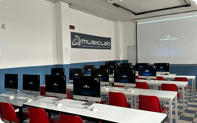 studio-registrazione-musiclab-aula studio-registrazione-musiclab-aula